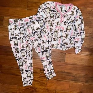 Grumpy Cat Women’s Size Large (12-14) Sleepwear